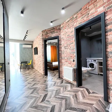 Elit Lev Tolstoi Apartment