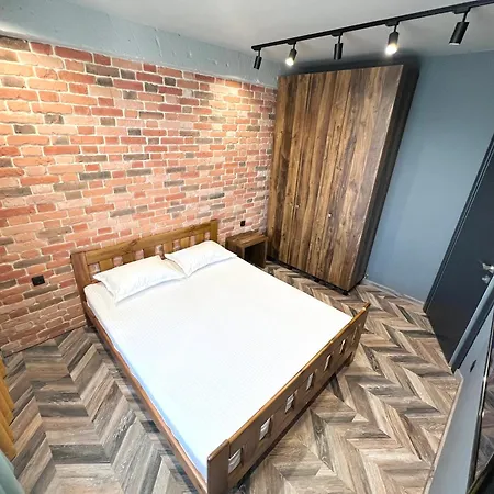 Elit Lev Tolstoi Apartment