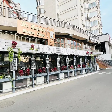 Elit Lev Tolstoi * Chisinau